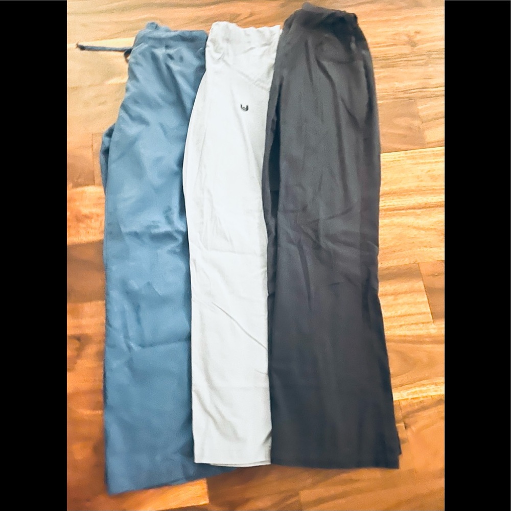 3 pair of flare scrub pants size XS petite